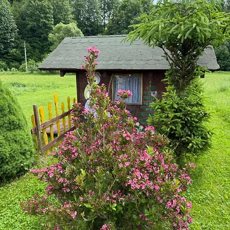 Pod Troma Korunami Червены-Клаштор